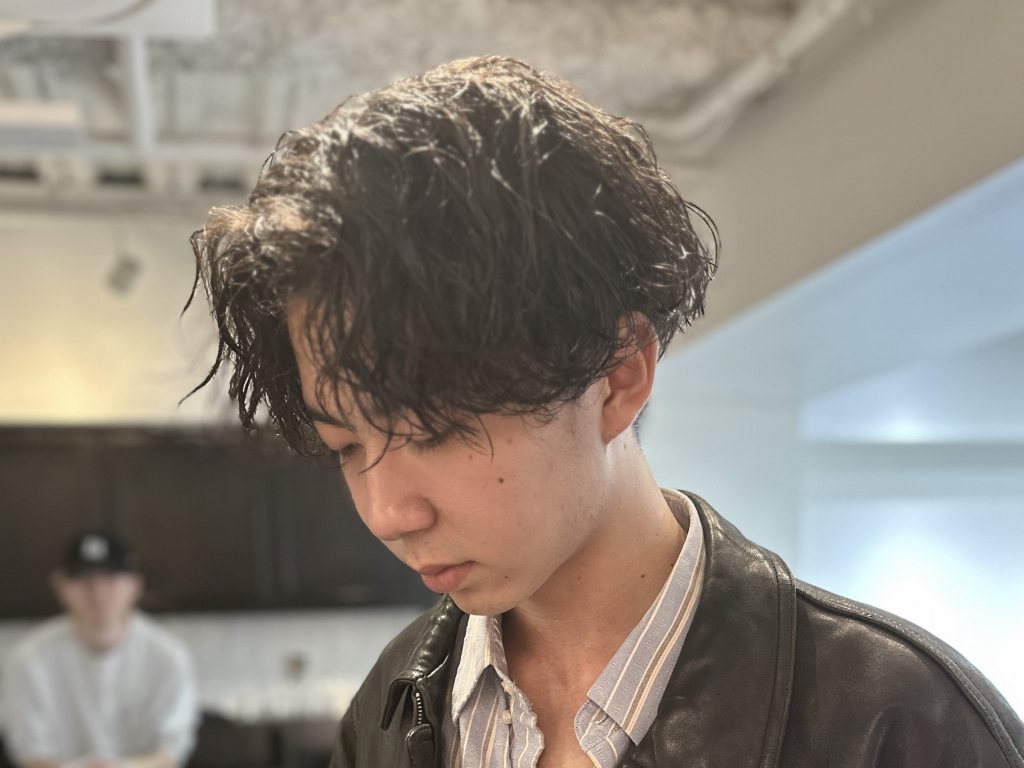 無造作でかっこいい波巻きスパイラル