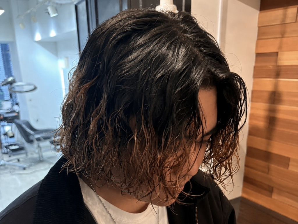 雰囲気抜群！ロン毛×ツイスパ